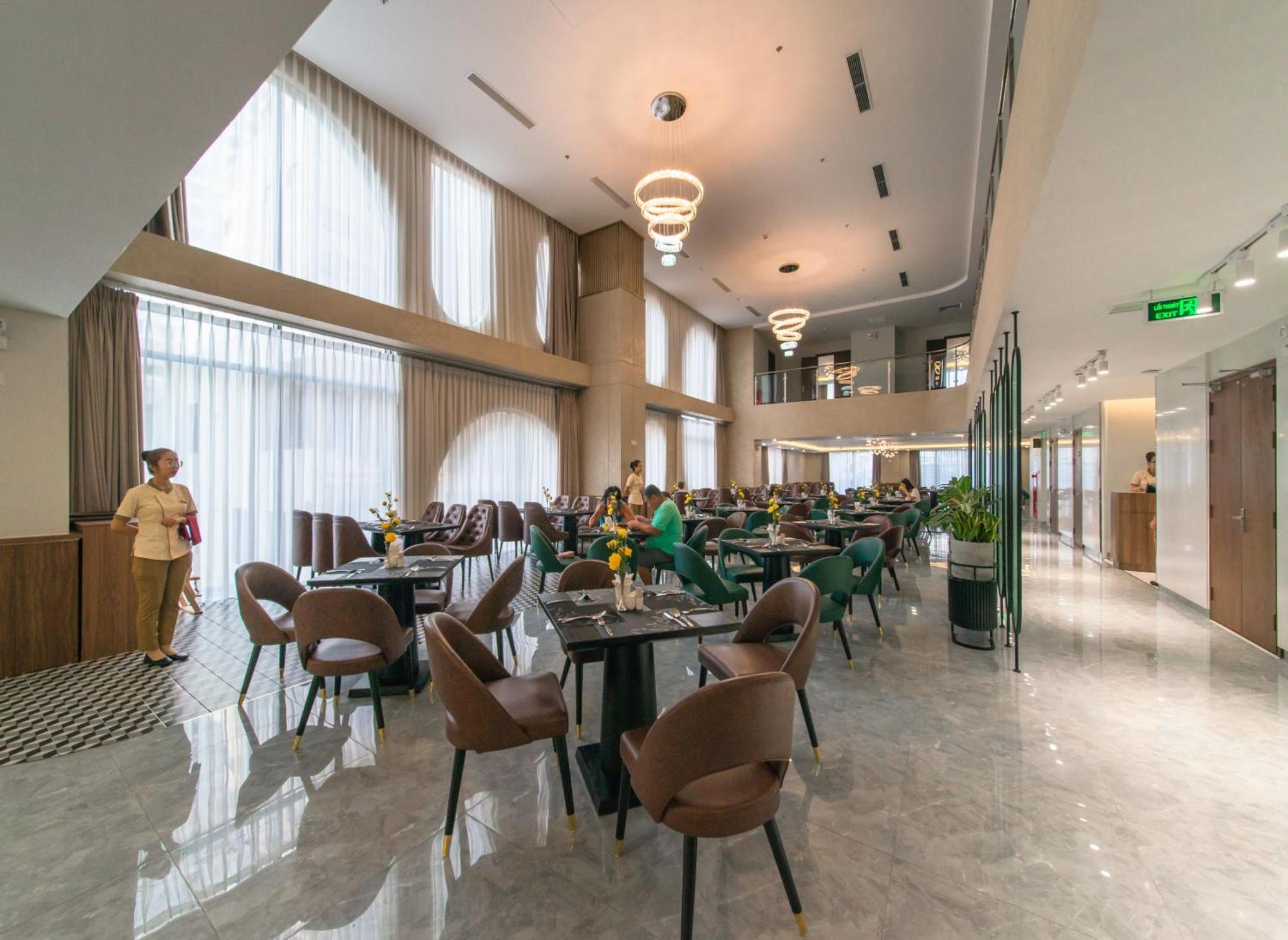 Grand Tourane Nha Trang Hotel ภายนอก รูปภาพ