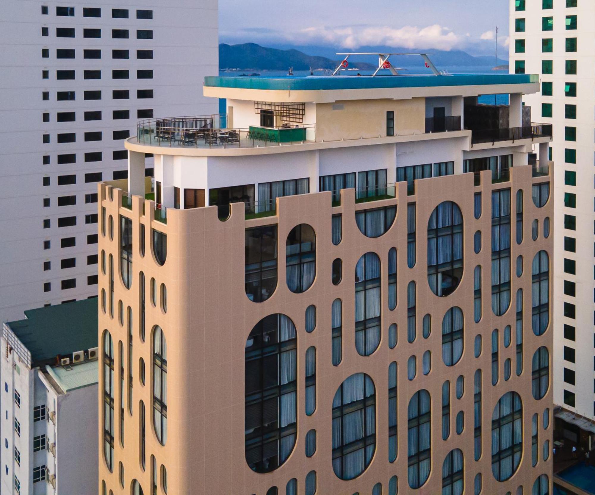 Grand Tourane Nha Trang Hotel ภายนอก รูปภาพ
